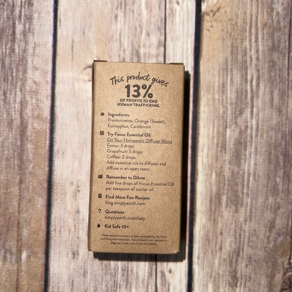 Simply Earth Focus Essential Oil Blend - Picture 6 of 7